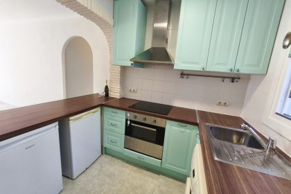 5e1b52ce9634459586778c1c1effaaa6 - 8