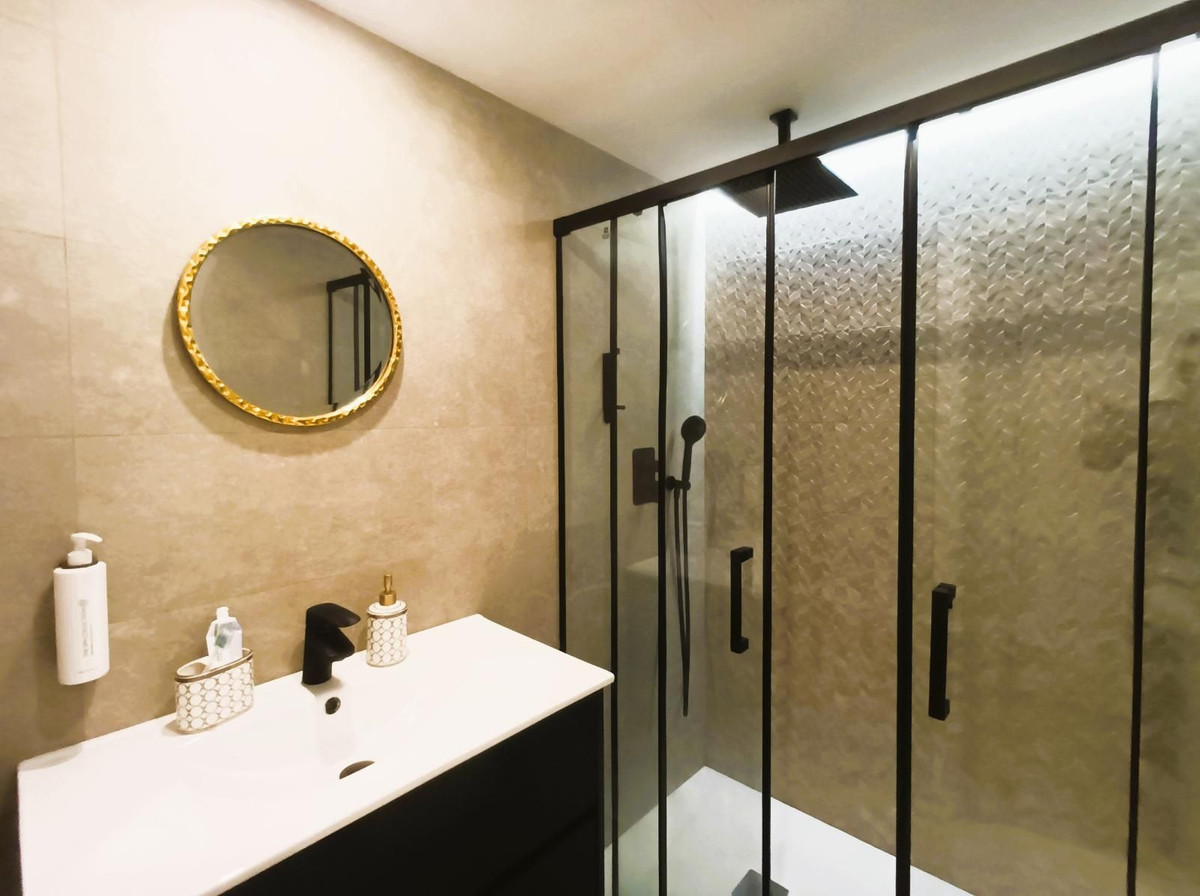 5e53f79d3231ff90f5116d0941f7b10a - 14