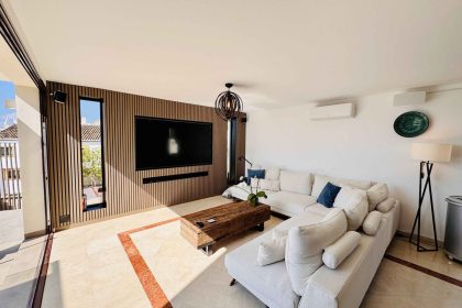 5ec702c7c46fa80f94954cd7d290abe6 - 11