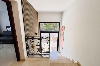 5ec702c7c46fa80f94954cd7d290abe6 - 24