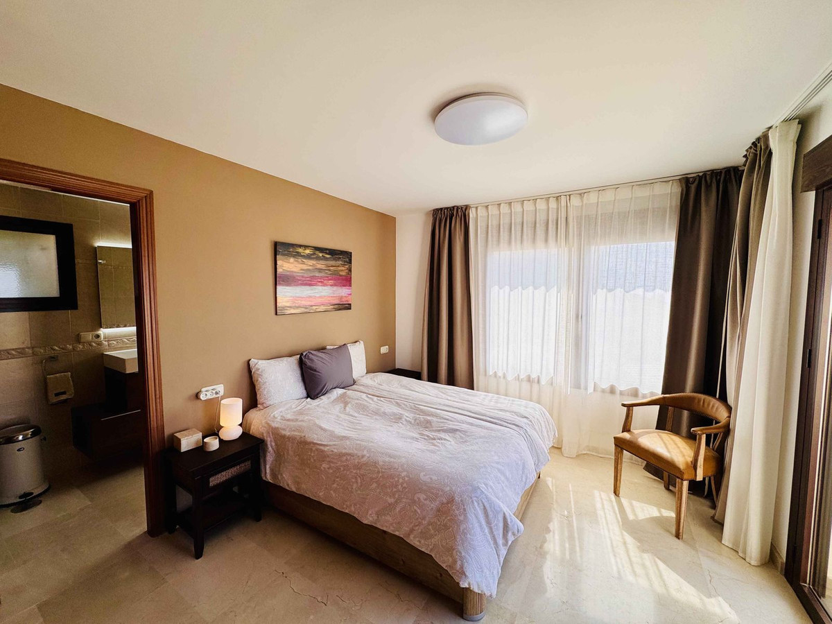 5ec702c7c46fa80f94954cd7d290abe6 - 37