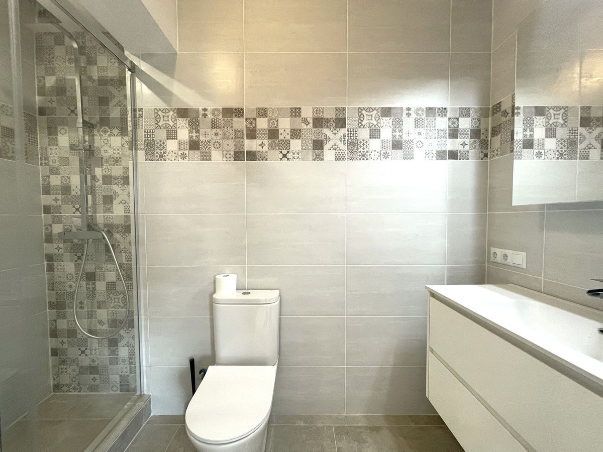 5ec702c7c46fa80f94954cd7d290abe6 - 42