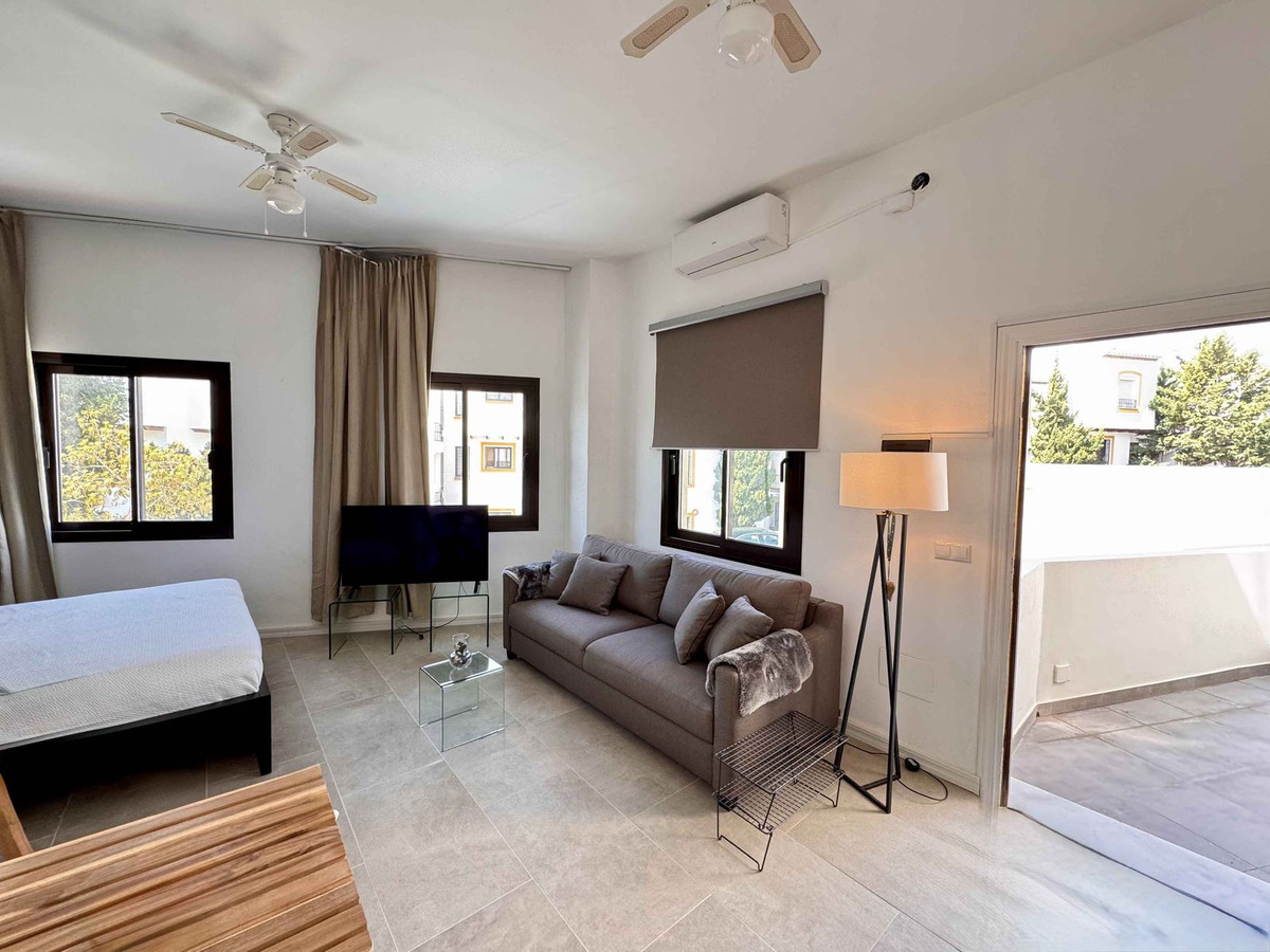 5ec702c7c46fa80f94954cd7d290abe6 - 45