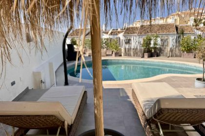 5ec702c7c46fa80f94954cd7d290abe6 - 52