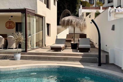 5ec702c7c46fa80f94954cd7d290abe6 - 53