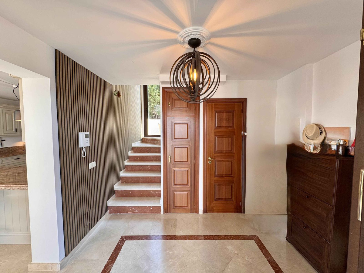 5ec702c7c46fa80f94954cd7d290abe6 - 9