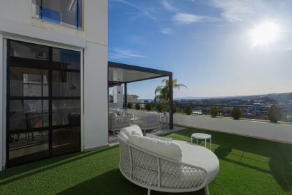 5f255618730973a4885795bd11355930 - 17