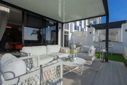 5f255618730973a4885795bd11355930 - 20