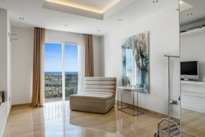 5f78a79fb2d33e9893b1327fc94ab324 - 13