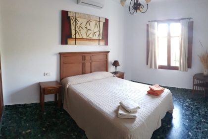 5f9e82add9c268496fa93c63f1392792 - 19