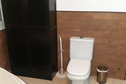 5f9e82add9c268496fa93c63f1392792 - 23