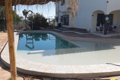 5f9e82add9c268496fa93c63f1392792 - 27