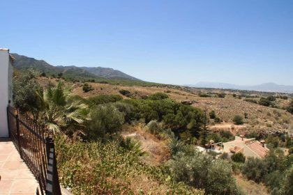 5f9e82add9c268496fa93c63f1392792 - 34