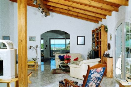 5fdcafc2d49dc3e7a28715db43d25e7f - 4