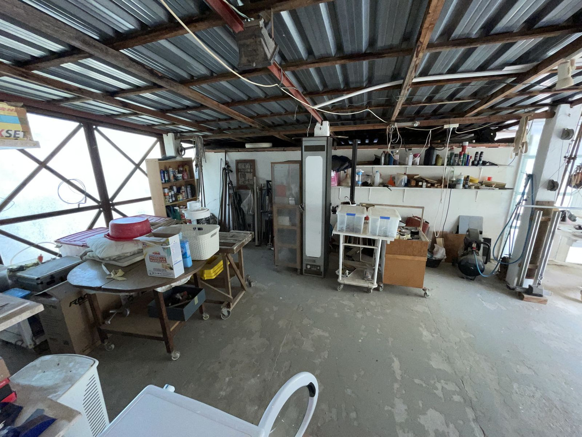 5fdcafc2d49dc3e7a28715db43d25e7f - 9