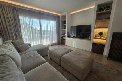 607057f1af6fb00acd0122d959eb1f5a - 4