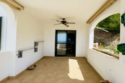 6124ffc58439e21b2d2d28af3eed06fc - 22