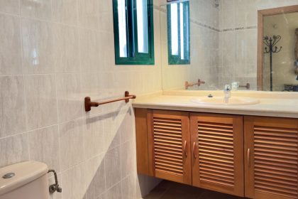 6124ffc58439e21b2d2d28af3eed06fc - 28