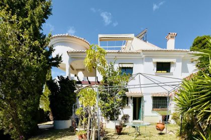 6124ffc58439e21b2d2d28af3eed06fc - 36