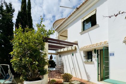 6124ffc58439e21b2d2d28af3eed06fc - 37