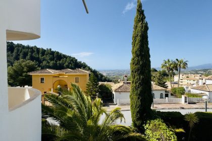 6124ffc58439e21b2d2d28af3eed06fc - 4