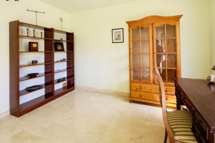 6124ffc58439e21b2d2d28af3eed06fc - 42