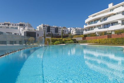 620aeebd71d197c27e06c3c0929bde00 - 34