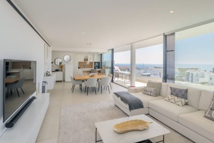 620aeebd71d197c27e06c3c0929bde00 - 7