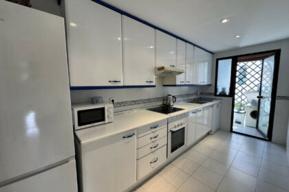 62da5afa06bd5fc933e562de7b35595e - 10