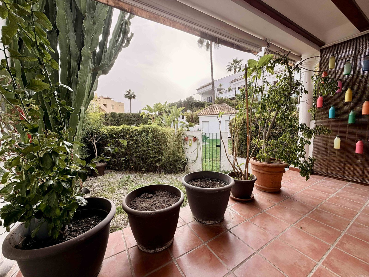 6320c8264ed43df76072a03793c055d0 - 11