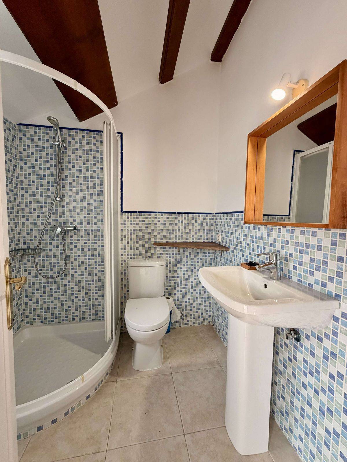 6320c8264ed43df76072a03793c055d0 - 23