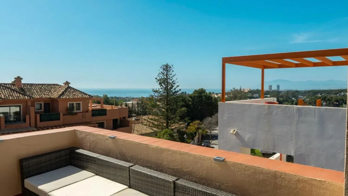 642728bc223658b218a65b335c3649e2 - 4