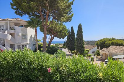 643c68f2be2646c4185dfbb077d700e5 - 4