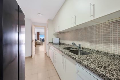 6456c7c36ea56498a990550756031f53 - 10