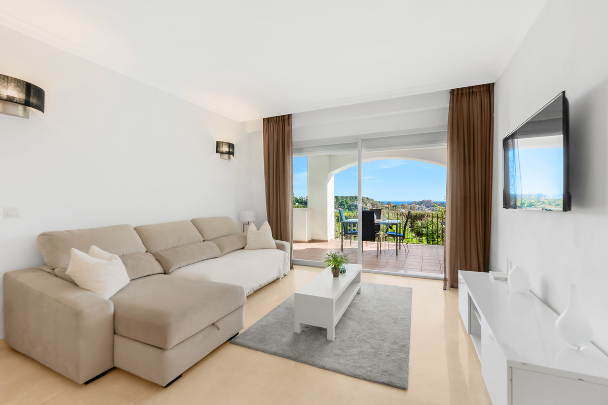 6456c7c36ea56498a990550756031f53 - 19