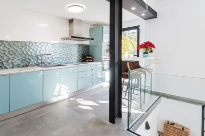 64985dde45cd53645a3fd38a4c0bdd11 - 12