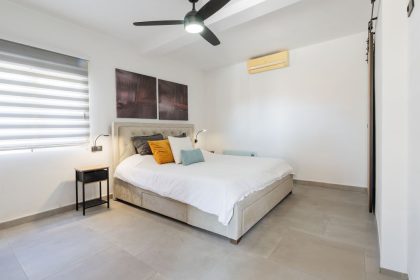 64985dde45cd53645a3fd38a4c0bdd11 - 16