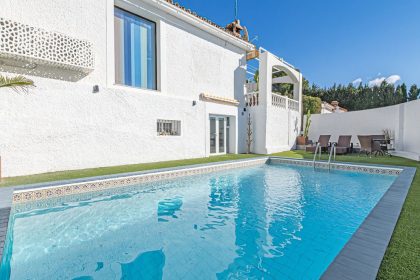 64985dde45cd53645a3fd38a4c0bdd11 - 2