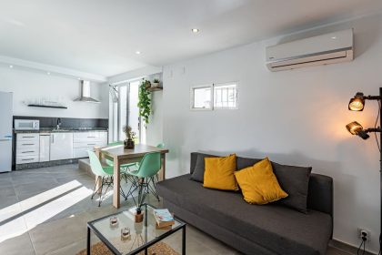 64985dde45cd53645a3fd38a4c0bdd11 - 20