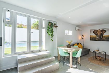 64985dde45cd53645a3fd38a4c0bdd11 - 23