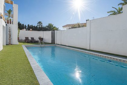 64985dde45cd53645a3fd38a4c0bdd11 - 3