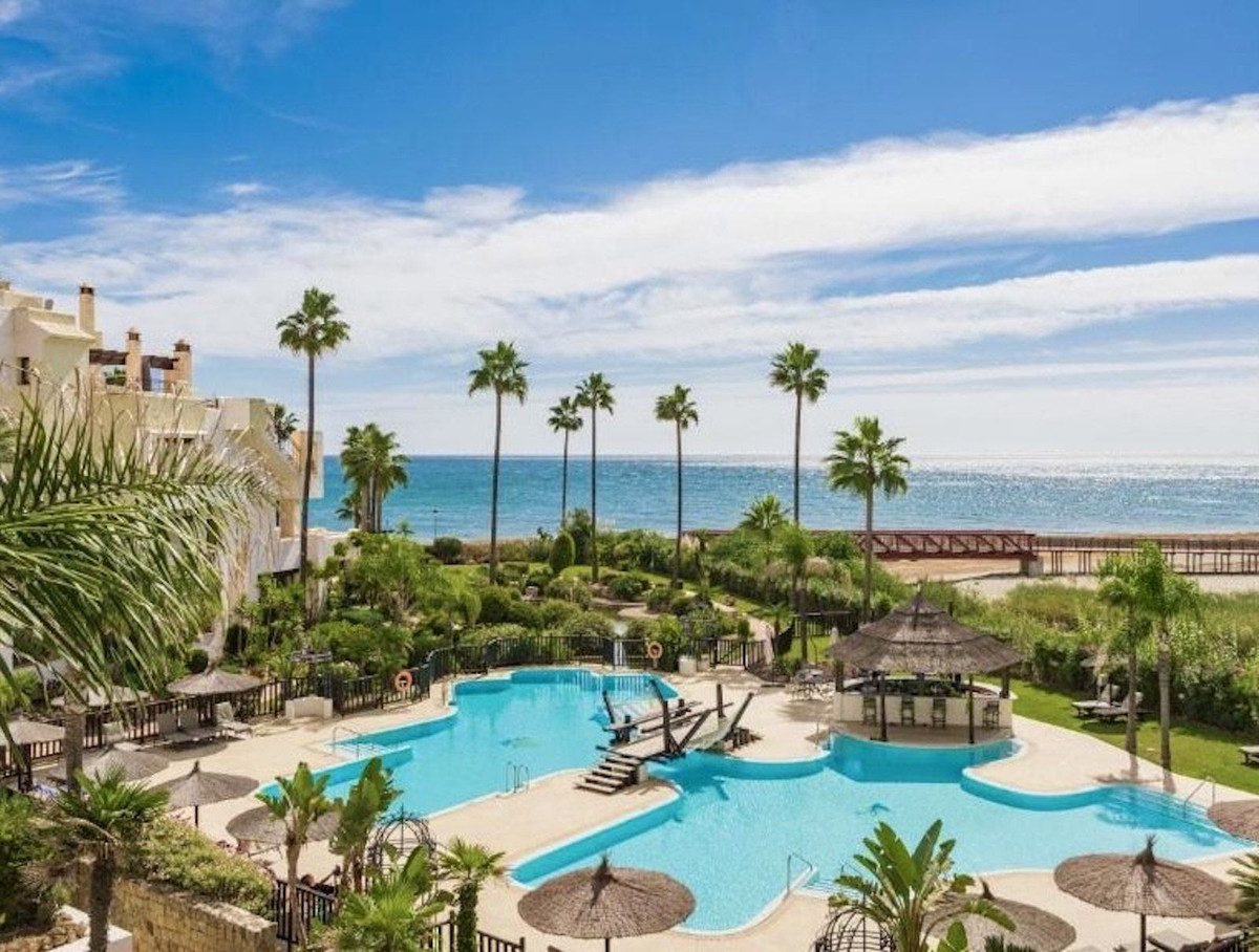 64ad9529b2229fe729cea18391cb6ac0 - 1