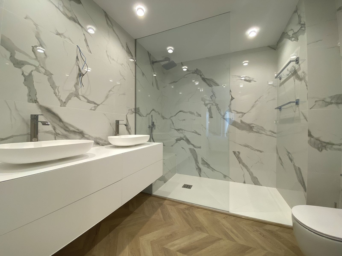 64ad9529b2229fe729cea18391cb6ac0 - 11