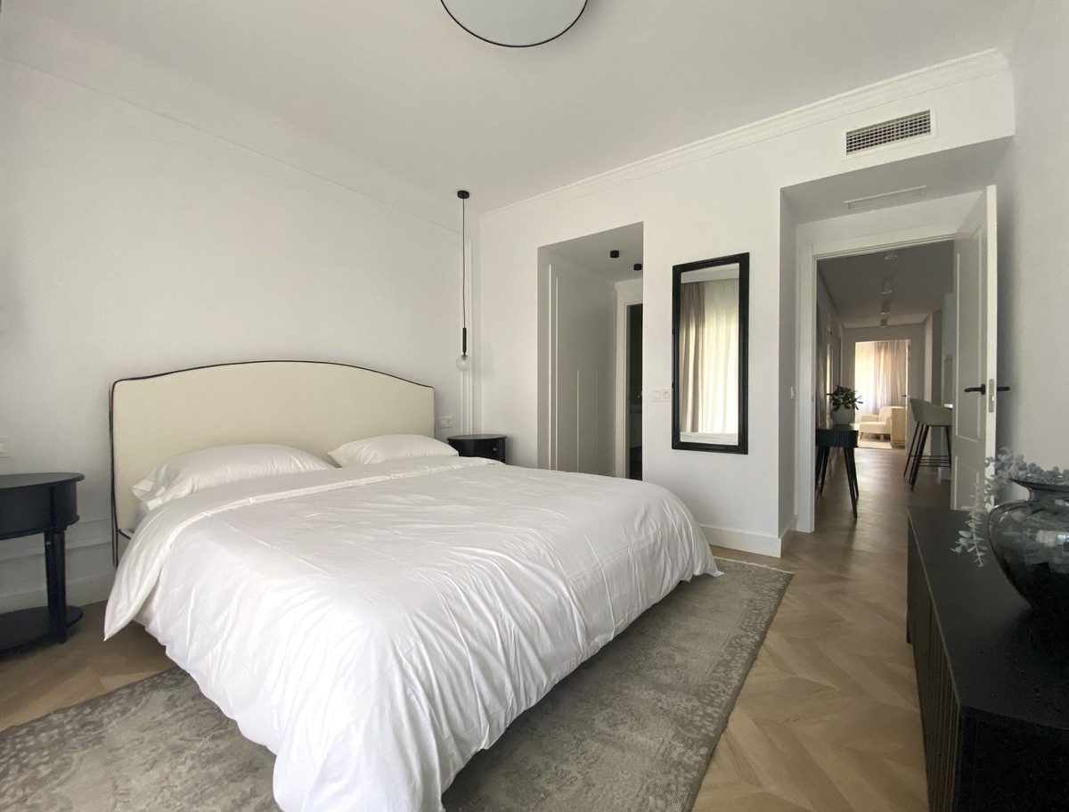 64ad9529b2229fe729cea18391cb6ac0 - 12