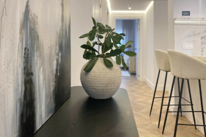 64ad9529b2229fe729cea18391cb6ac0 - 14