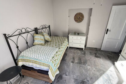 64d33a6efc8b798c36083bf8c7c3e728 - 12