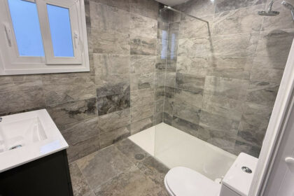 64d33a6efc8b798c36083bf8c7c3e728 - 9