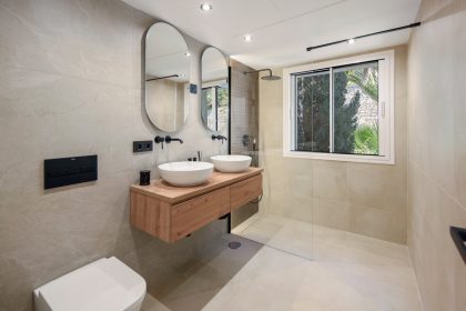 6511308bdb991861c7416f68352919d8 - 23