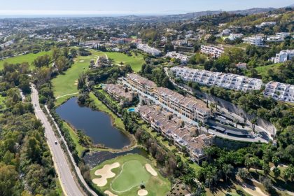 6511308bdb991861c7416f68352919d8 - 31