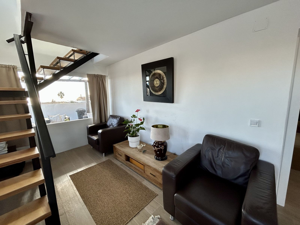 651b43cae295fad6414ec80212d872f3 - 18